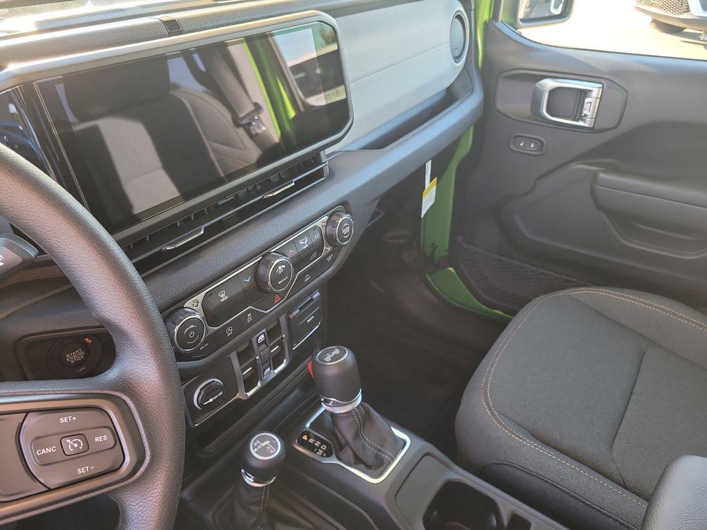 new 2026 Jeep Wrangler car, priced at $39,445