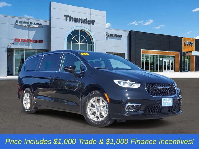 used 2024 Chrysler Pacifica car, priced at $34,989