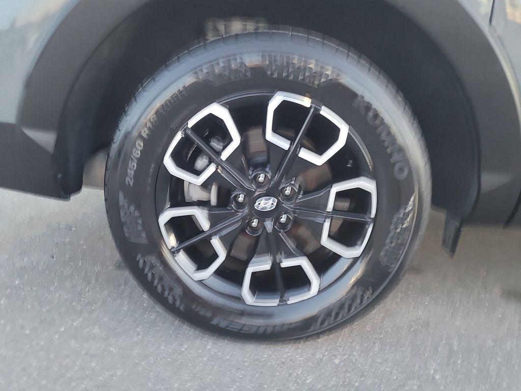 used 2022 Hyundai SANTA CRUZ car, priced at $24,101