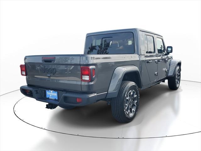 new 2024 Jeep Gladiator car, priced at $39,165