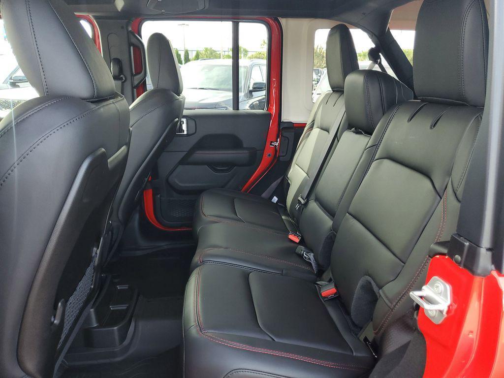 new 2025 Jeep Wrangler car, priced at $54,617