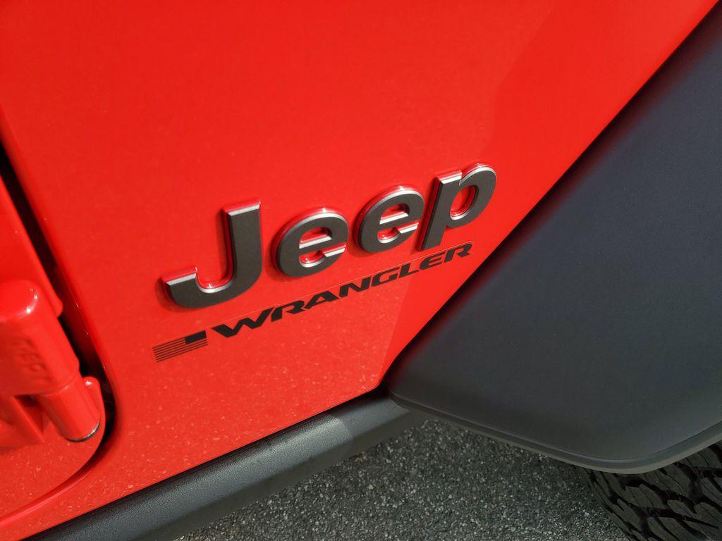 new 2025 Jeep Wrangler car, priced at $54,617