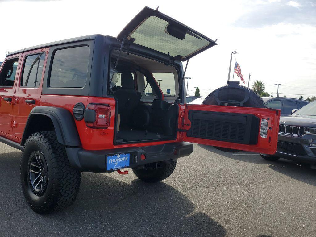 new 2025 Jeep Wrangler car, priced at $54,617