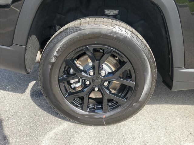 new 2025 Jeep Grand Cherokee L car, priced at $43,730