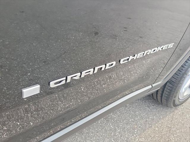 new 2025 Jeep Grand Cherokee L car, priced at $49,922