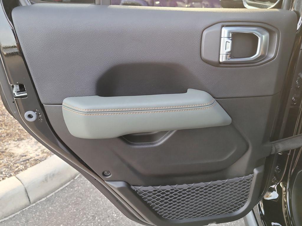 new 2026 Jeep Gladiator car, priced at $61,819