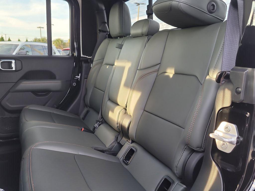 new 2026 Jeep Gladiator car, priced at $61,819