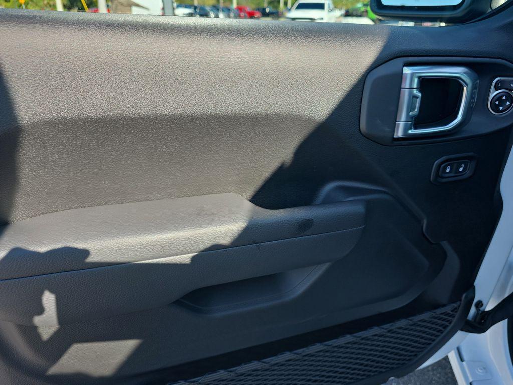 new 2026 Jeep Wrangler car, priced at $44,708