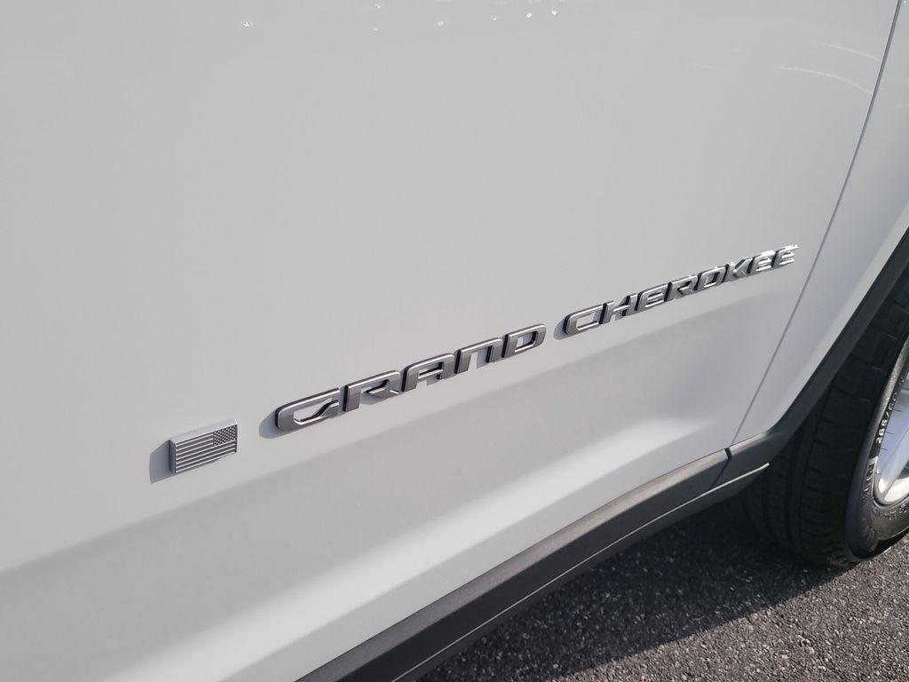 new 2025 Jeep Grand Cherokee L car, priced at $37,982