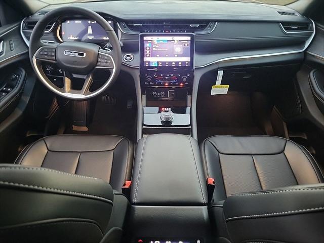 new 2025 Jeep Grand Cherokee L car, priced at $44,892