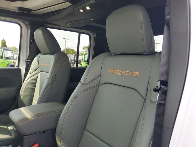 new 2025 Jeep Gladiator car, priced at $55,650