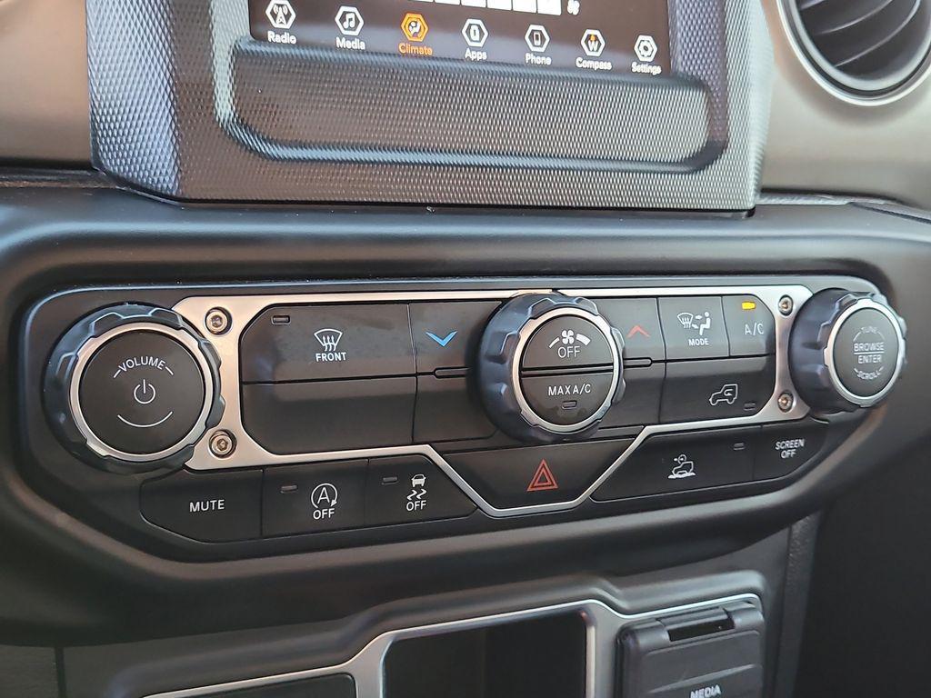 used 2022 Jeep Wrangler car, priced at $26,101