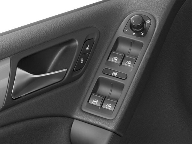 used 2013 Volkswagen Golf car