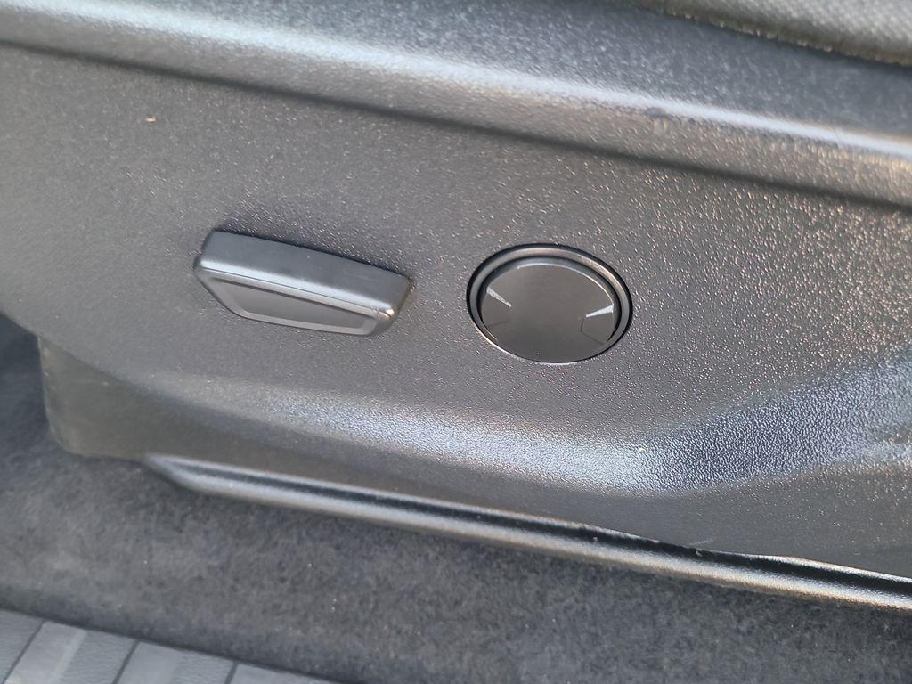 used 2023 Ford F-150 car, priced at $37,989