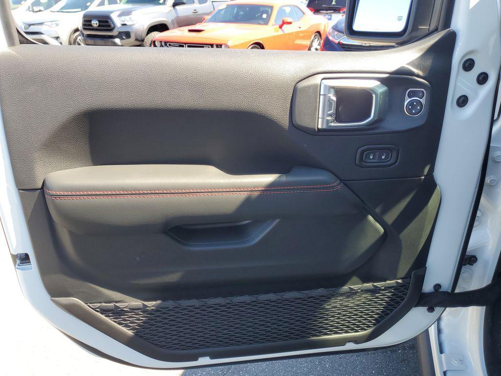new 2025 Jeep Gladiator car, priced at $52,226