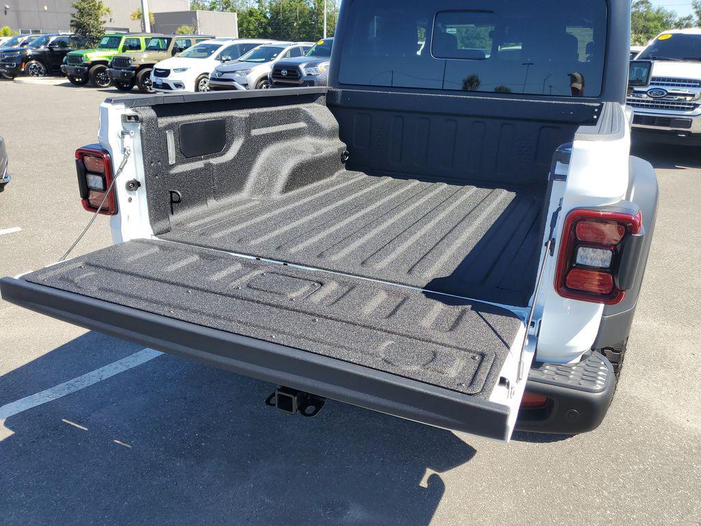 new 2025 Jeep Gladiator car, priced at $52,226