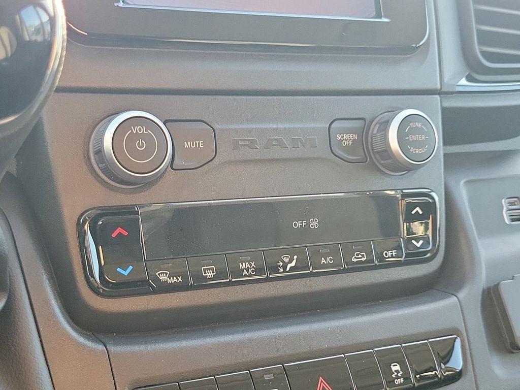 new 2025 Ram ProMaster 3500 car, priced at $49,989