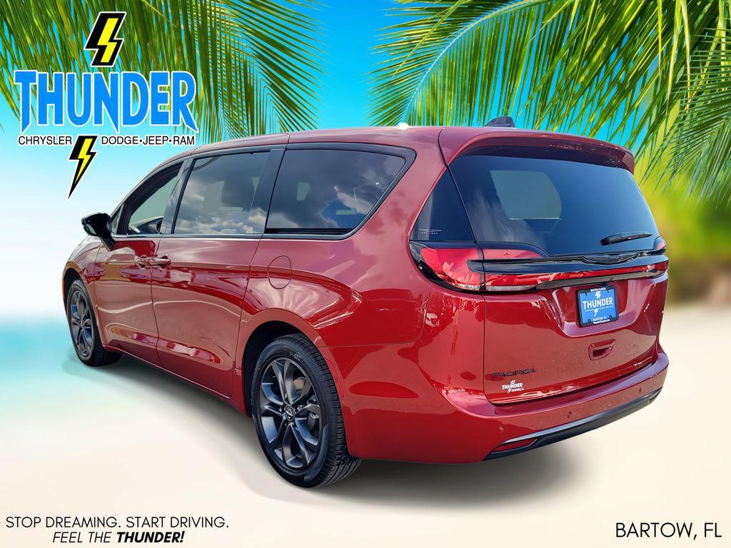 new 2026 Chrysler Pacifica car, priced at $42,192