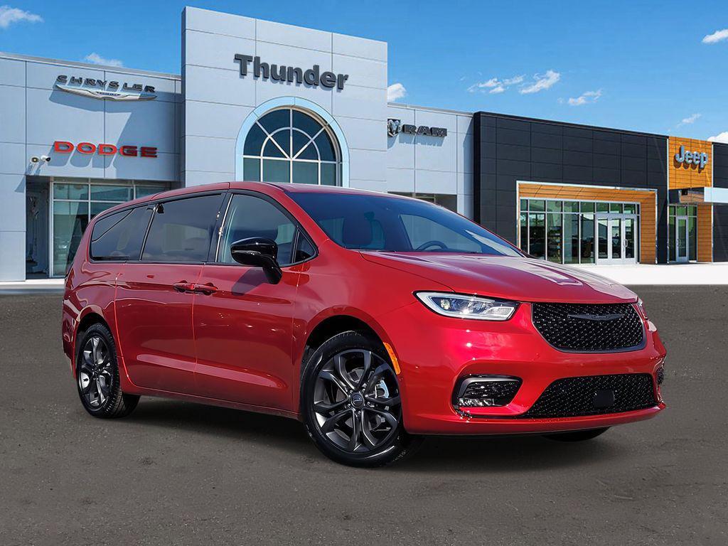 new 2026 Chrysler Pacifica car, priced at $42,192
