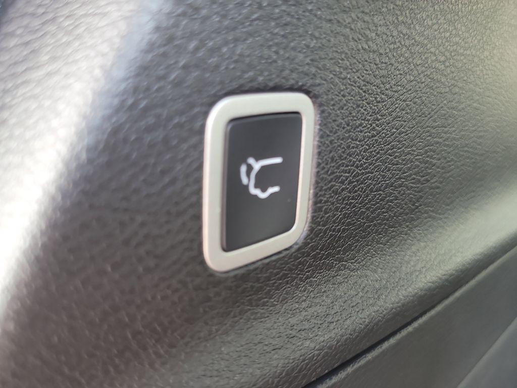 new 2026 Chrysler Pacifica car, priced at $42,192