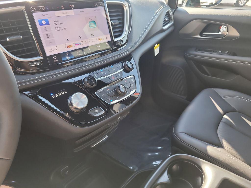 new 2026 Chrysler Pacifica car, priced at $42,192