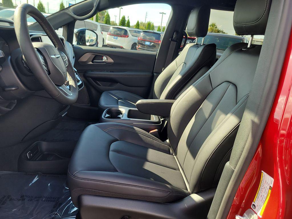 new 2026 Chrysler Pacifica car, priced at $42,192