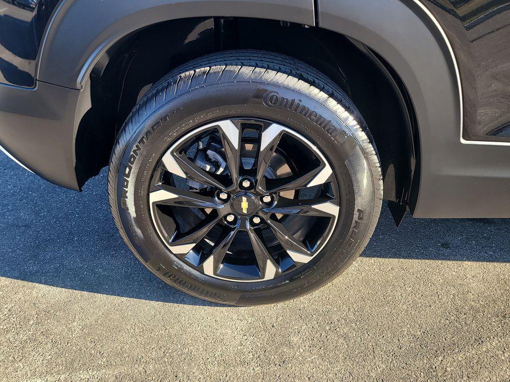 used 2023 Chevrolet TrailBlazer car, priced at $21,299
