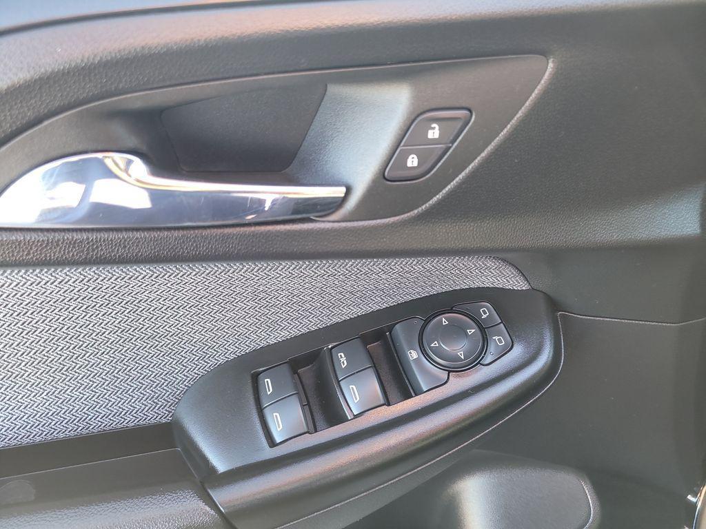 used 2023 Chevrolet TrailBlazer car, priced at $21,299