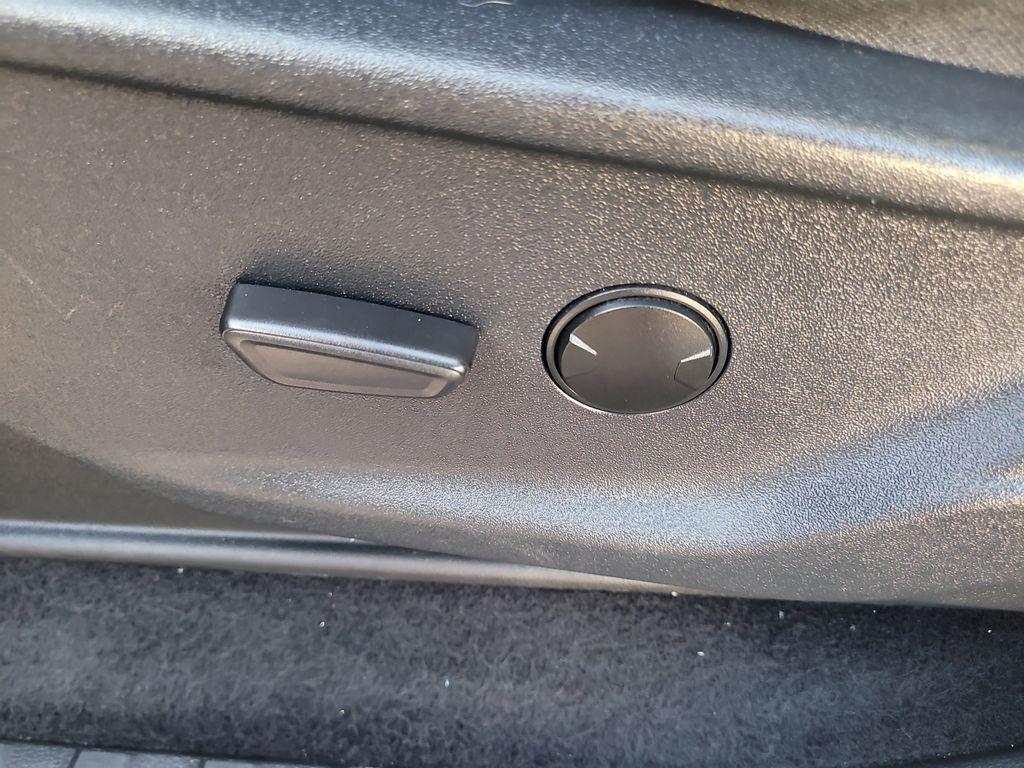 used 2023 Ford F-150 car, priced at $38,499