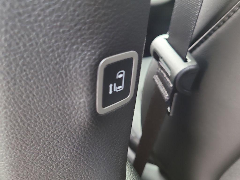 new 2026 Chrysler Voyager car, priced at $37,828