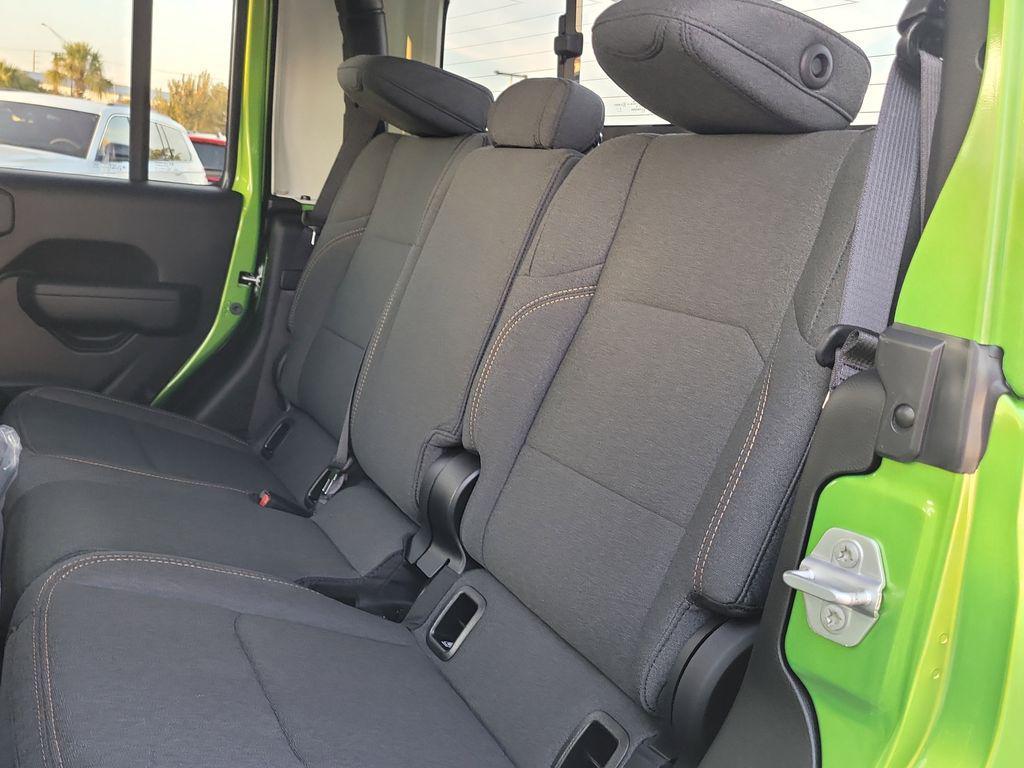 new 2026 Jeep Gladiator car, priced at $48,590