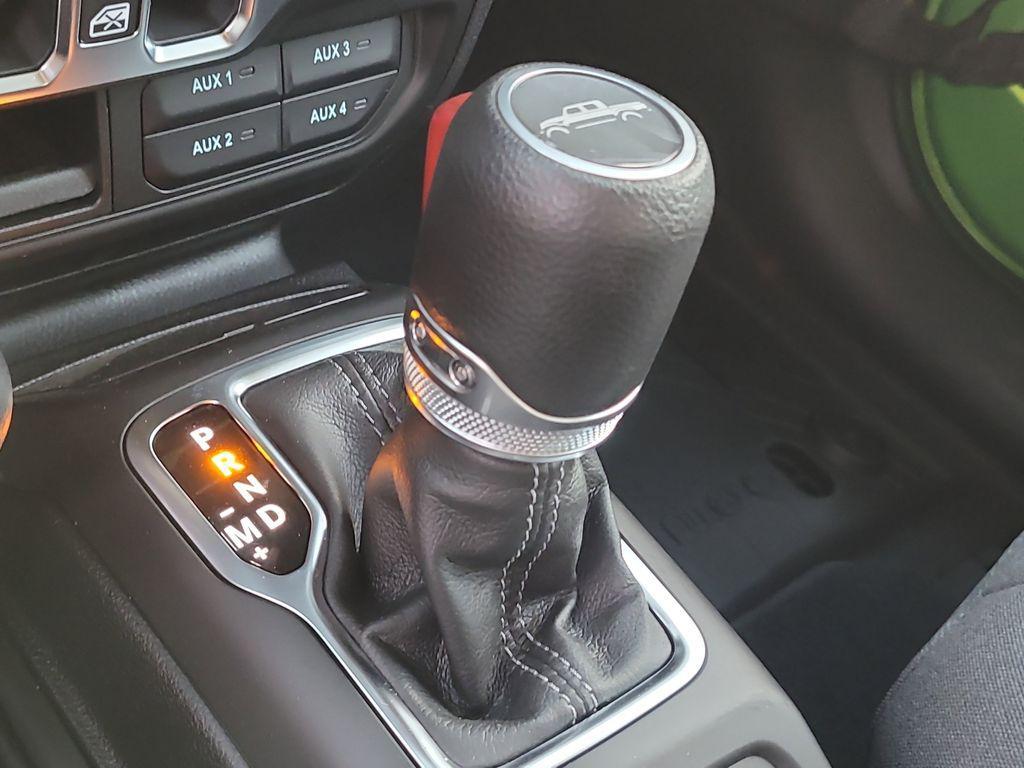 new 2026 Jeep Gladiator car, priced at $48,590