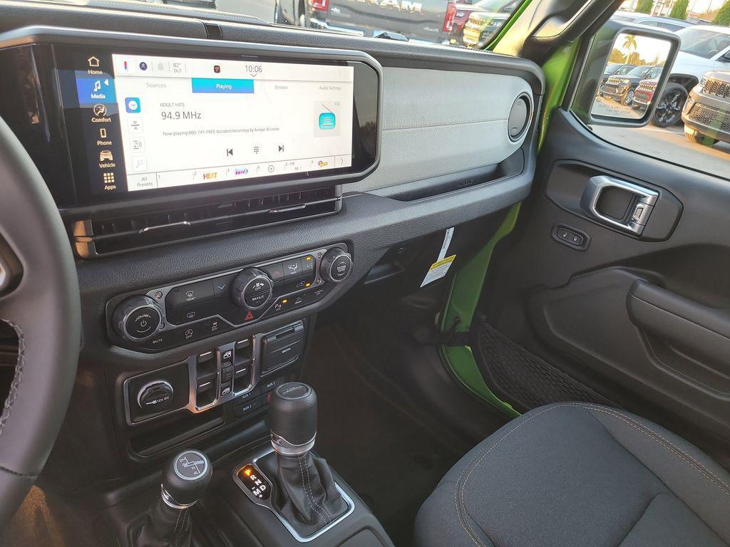 new 2026 Jeep Gladiator car, priced at $48,590