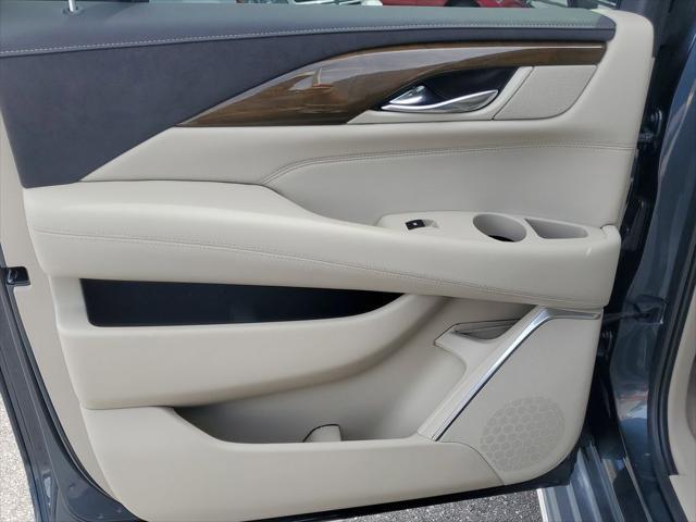 used 2020 Cadillac Escalade ESV car, priced at $46,505