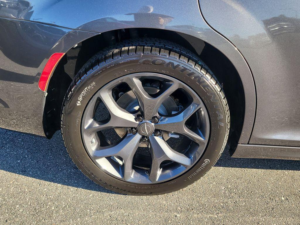 used 2023 Chrysler 300 car, priced at $29,586