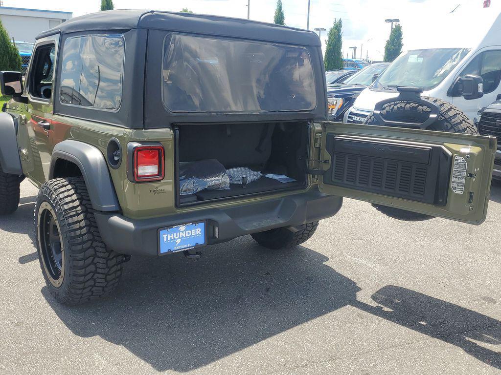 new 2025 Jeep Wrangler car, priced at $39,871
