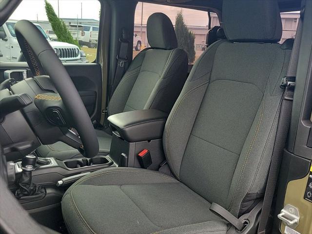 new 2025 Jeep Wrangler car, priced at $38,357