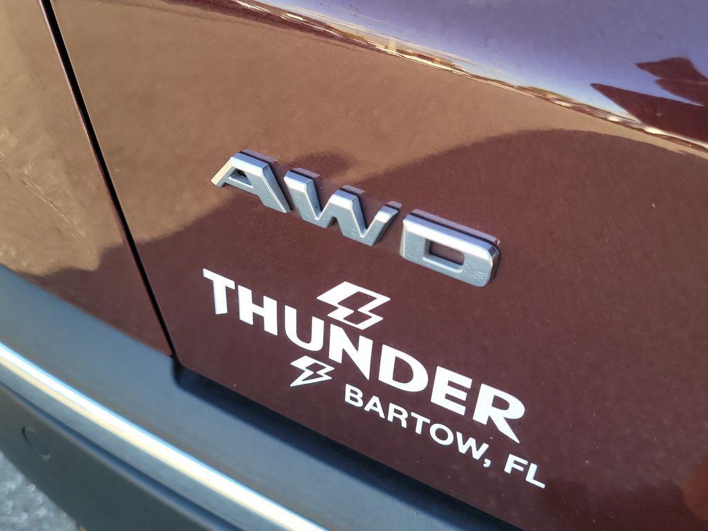 used 2022 Cadillac XT5 car, priced at $31,775