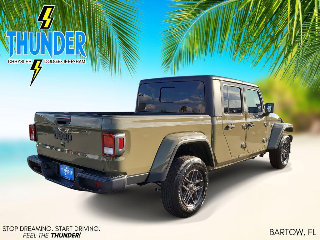 new 2025 Jeep Gladiator car, priced at $41,055