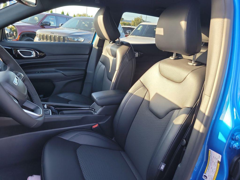 new 2026 Jeep Compass car, priced at $30,676