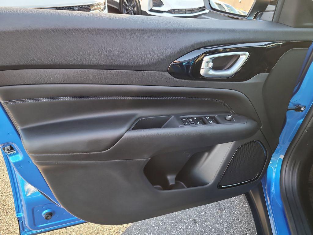 new 2026 Jeep Compass car, priced at $30,676