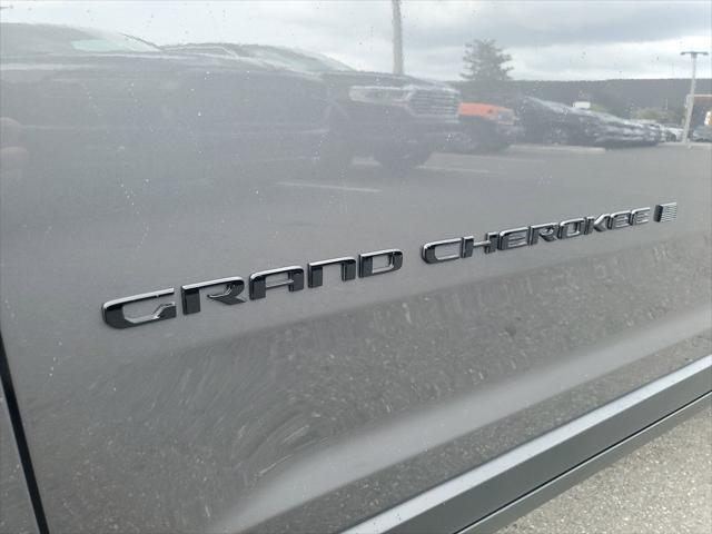 new 2025 Jeep Grand Cherokee L car, priced at $42,730