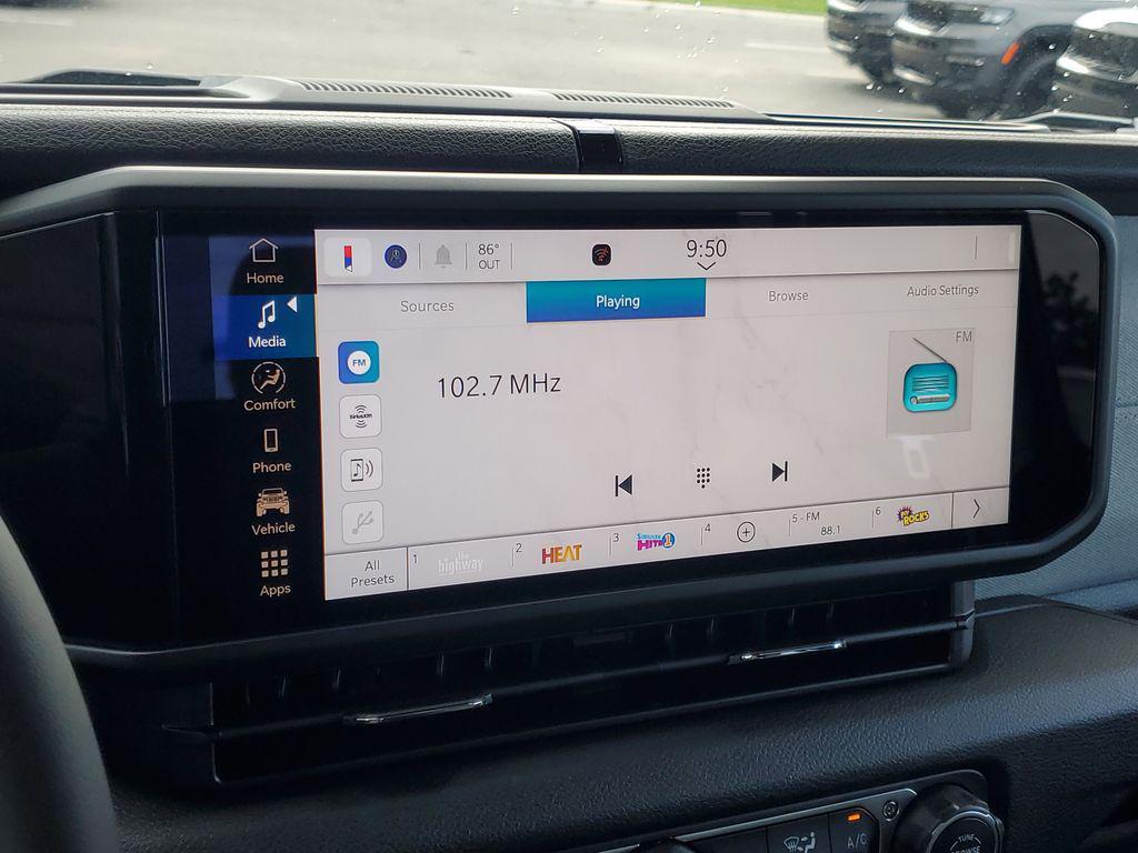 new 2025 Jeep Gladiator car, priced at $39,600