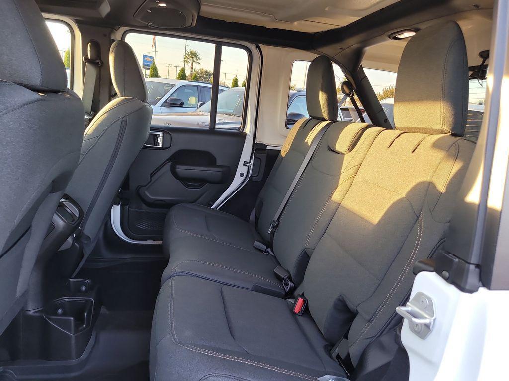 new 2026 Jeep Wrangler car, priced at $42,601