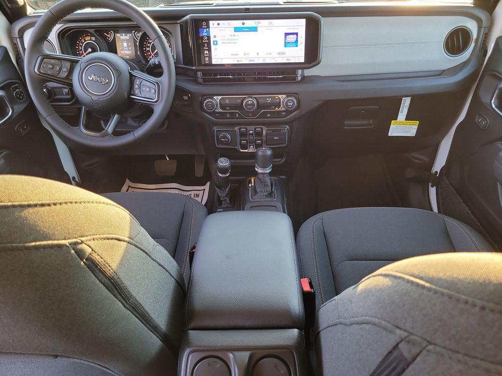 new 2026 Jeep Wrangler car, priced at $42,601