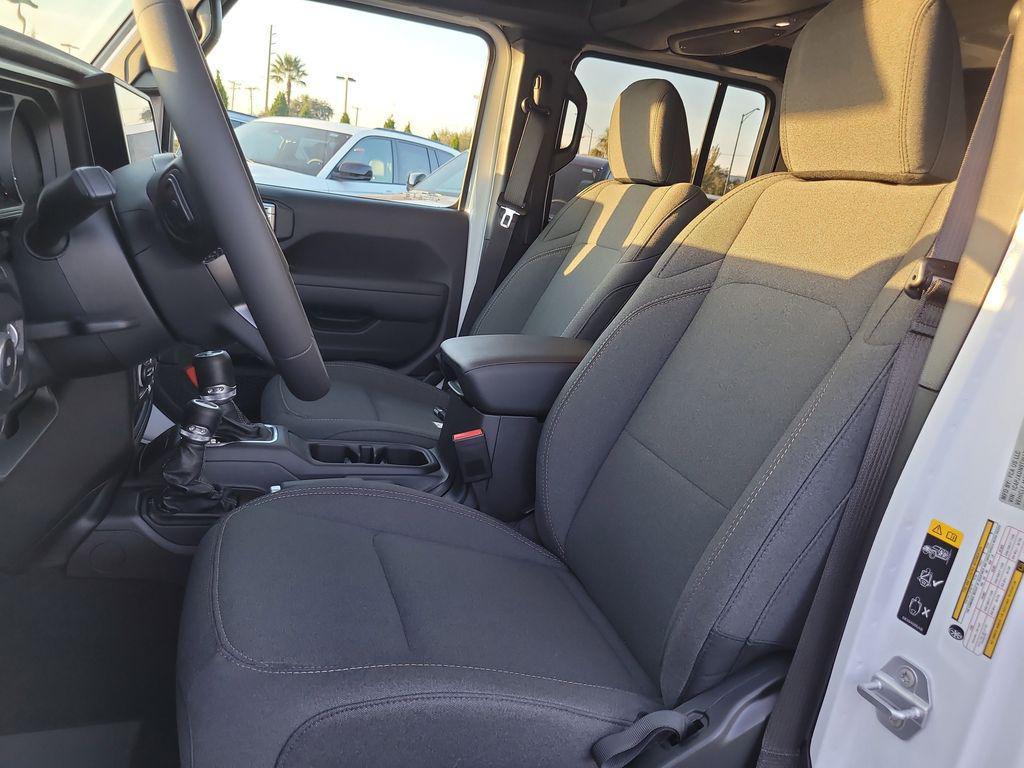 new 2026 Jeep Wrangler car, priced at $42,601
