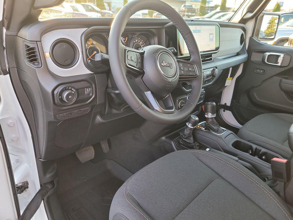 new 2026 Jeep Wrangler car, priced at $42,601