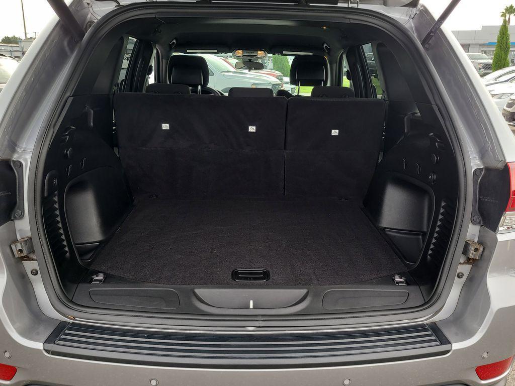 used 2021 Jeep Grand Cherokee car, priced at $18,200