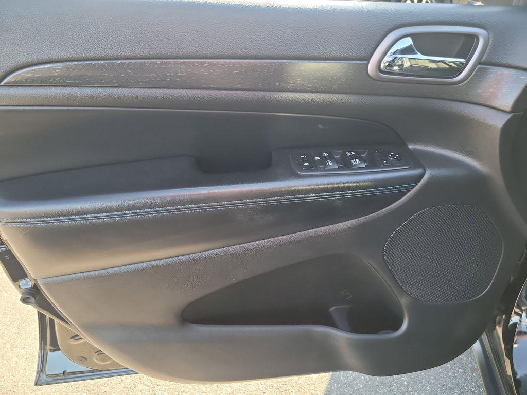 used 2018 Jeep Grand Cherokee car, priced at $19,956