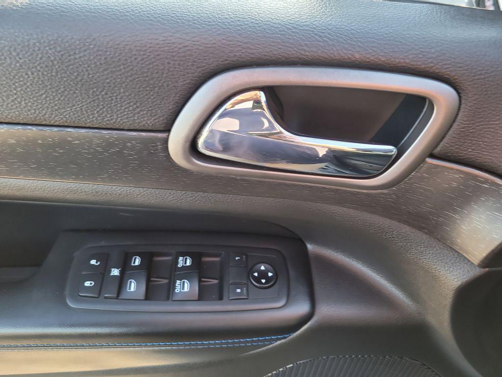 used 2018 Jeep Grand Cherokee car, priced at $19,956